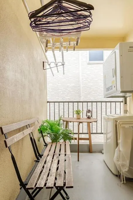 Dotonbori Direct: Traditional Home with Modern Amenities Osaka 0*,