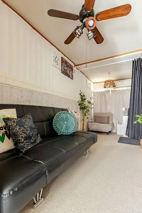 Villa Dotonbori Direct: Traditional Home with Modern Amenities Osaka