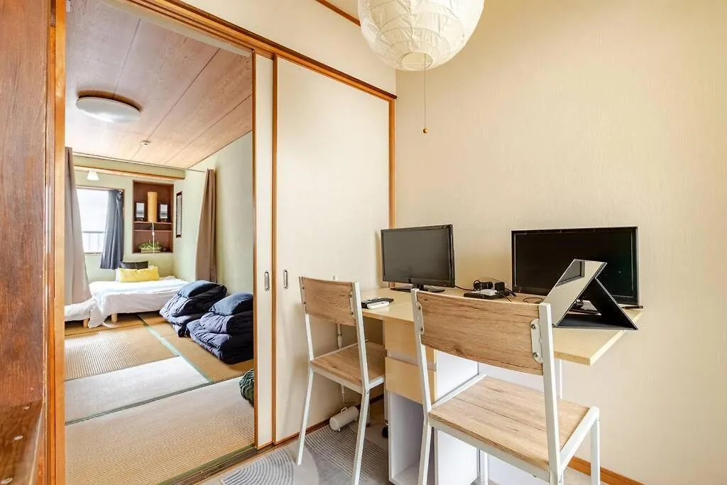 Dotonbori Direct: Traditional Home with Modern Amenities Osaka